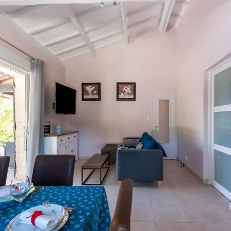Cannelle With Private Pool *